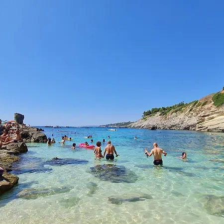 Dasylirion Vacanze בית הארחה *